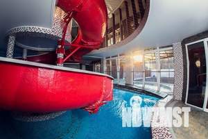 Дом 500м&sup2;, 2-этажный, посуточно, 