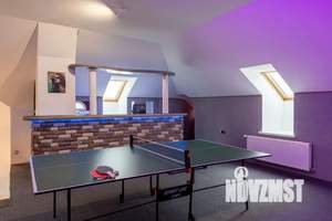 Дом 820м&sup2;, 3-этажный, посуточно, 