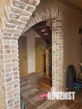 Коттедж 200м&sup2;, 2-этажный, на длительный срок, 