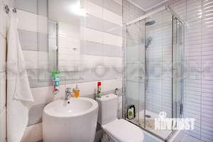 Дом 550м&sup2;, 3-этажный, посуточно, 