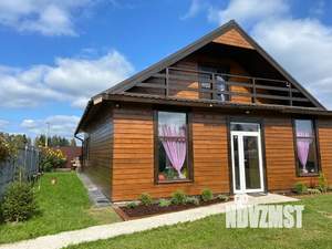 Дом 210м&sup2;, 2-этажный, посуточно, 