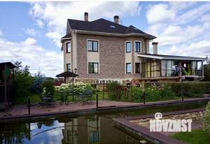 Дом 820м&sup2;, 3-этажный, посуточно, 