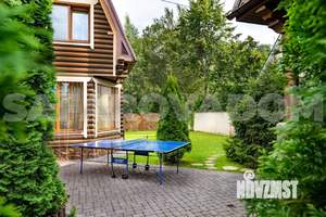 Дом 300м&sup2;, 2-этажный, посуточно, 