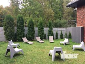 Дом 767м&sup2;, 3-этажный, посуточно, 