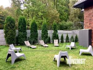 Дом 550м&sup2;, 2-этажный, посуточно, 