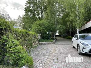 Дом 220м&sup2;, 2-этажный, на длительный срок, 