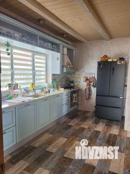 Коттедж 200м&sup2;, 2-этажный, на длительный срок, 