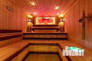 Дом 820м&sup2;, 3-этажный, посуточно, 