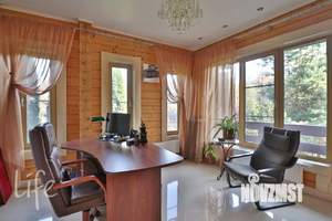 Коттедж 547м&sup2;, 2-этажный, на длительный срок, 