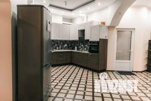 Дом 786м², 3-этажный, посуточно, 