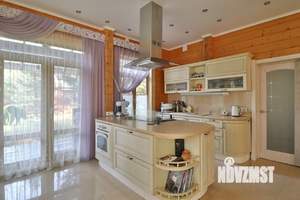 Коттедж 234м², 2-этажный, на длительный срок, 