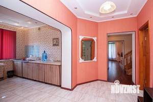 Коттедж 270м², 2-этажный, на длительный срок, 
