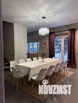 Дом 160м&sup2;, 2-этажный, посуточно, 