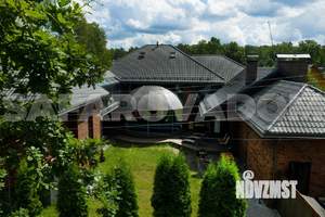 Дом 550м&sup2;, 3-этажный, посуточно, 