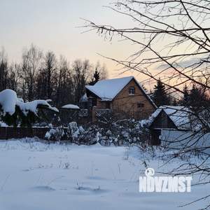 Коттедж 300м&sup2;, 3-этажный, на длительный срок, 