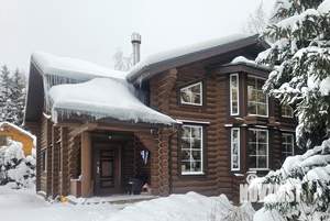 Дом 230м&sup2;, 2-этажный, на длительный срок, 