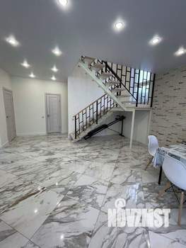 Дом 160м², 2-этажный, на длительный срок, 