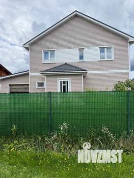 Коттедж 200м&sup2;, 2-этажный, на длительный срок, 