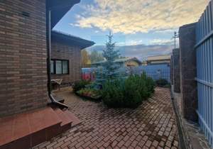 Дом 341м², 2-этажный, на длительный срок, 