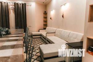 Дом 763м&sup2;, 3-этажный, посуточно, 