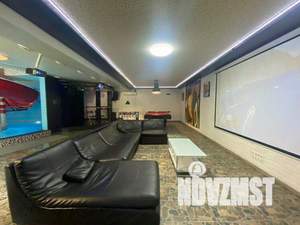 Дом 741м&sup2;, 3-этажный, посуточно, 