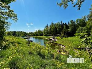 Дом 500м&sup2;, 3-этажный, посуточно, 