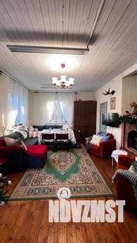 Дом 120м&sup2;, 2-этажный, посуточно, 