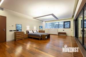 Дом 1500м², 2-этажный, посуточно, 