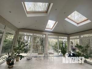 Дом 400м&sup2;, 2-этажный, посуточно, 