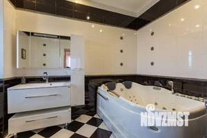 Дом 820м&sup2;, 3-этажный, посуточно, 