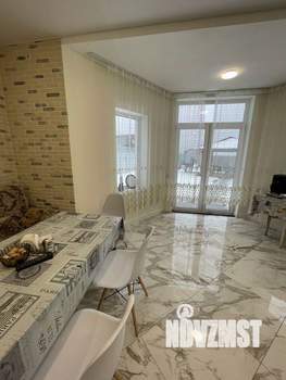 Дом 160м&sup2;, 2-этажный, на длительный срок, 