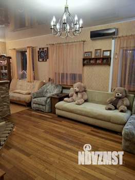 Дом 250м&sup2;, 2-этажный, посуточно, 