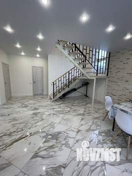 Дом 160м&sup2;, 2-этажный, на длительный срок, 