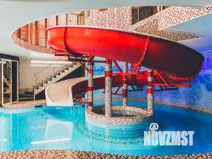 Дом 600м&sup2;, 2-этажный, посуточно, 