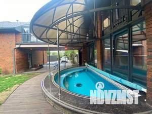 Дом 741м&sup2;, 3-этажный, посуточно, 