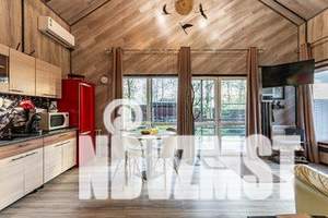 Дом 63м², 2-этажный, посуточно, 