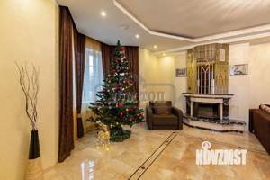 Дом 820м&sup2;, 3-этажный, посуточно, 