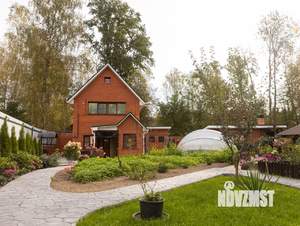 Дом 65м&sup2;, 3-этажный, посуточно, 