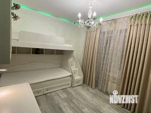 Дом 400м&sup2;, 2-этажный, посуточно, 