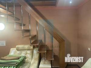 Дом 70м², 2-этажный, на длительный срок, 