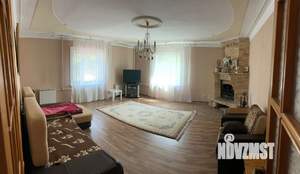 Дом 301м², 3-этажный, на длительный срок, 