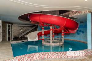 Дом 550м&sup2;, 2-этажный, посуточно, 