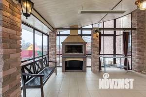 Дом 820м&sup2;, 3-этажный, посуточно, 