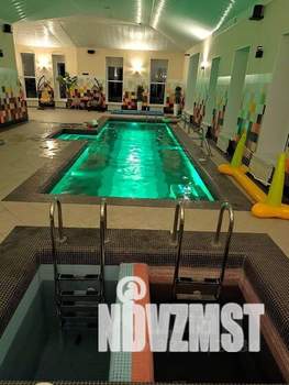 Дом 786м², 3-этажный, посуточно, 