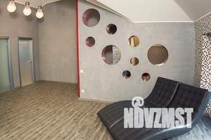 Дом 500м&sup2;, 2-этажный, посуточно, 