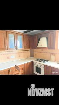 Дом 270м&sup2;, 2-этажный, на длительный срок, 