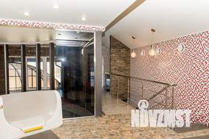 Дом 756м&sup2;, 3-этажный, посуточно, 