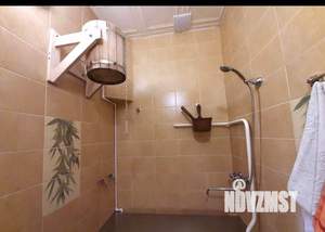 Коттедж 280м&sup2;, 2-этажный, на длительный срок, 