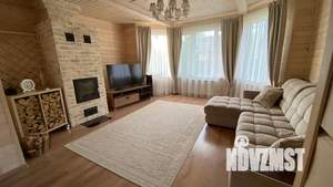 Дом 150м&sup2;, 2-этажный, посуточно, 