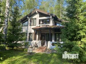 Дом 180м², 2-этажный, на длительный срок, 